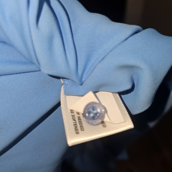 Lady Hagen Golf Shirt - Picture 7 of 8